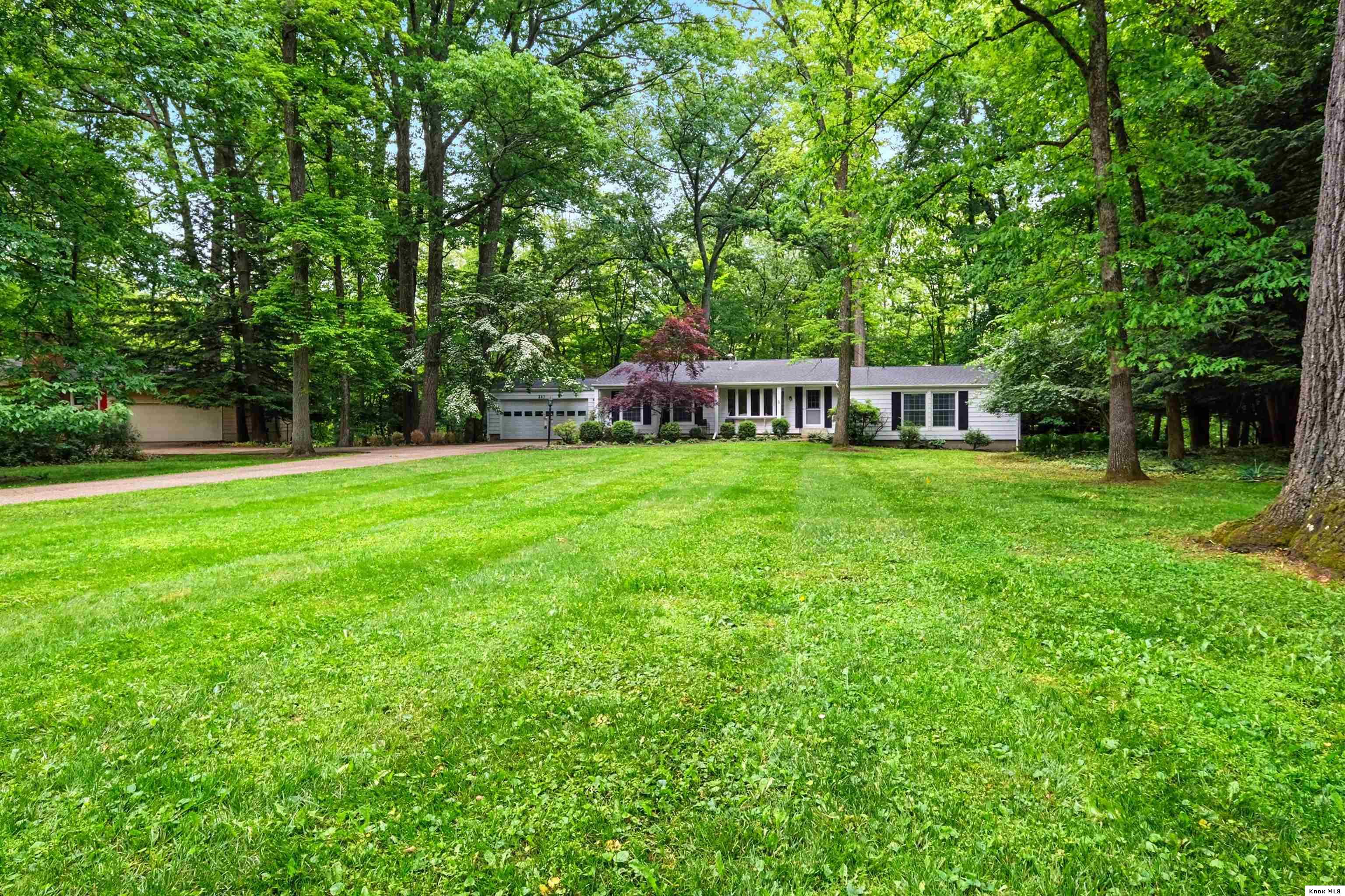 213 Kokosing Dr Property Photo 29