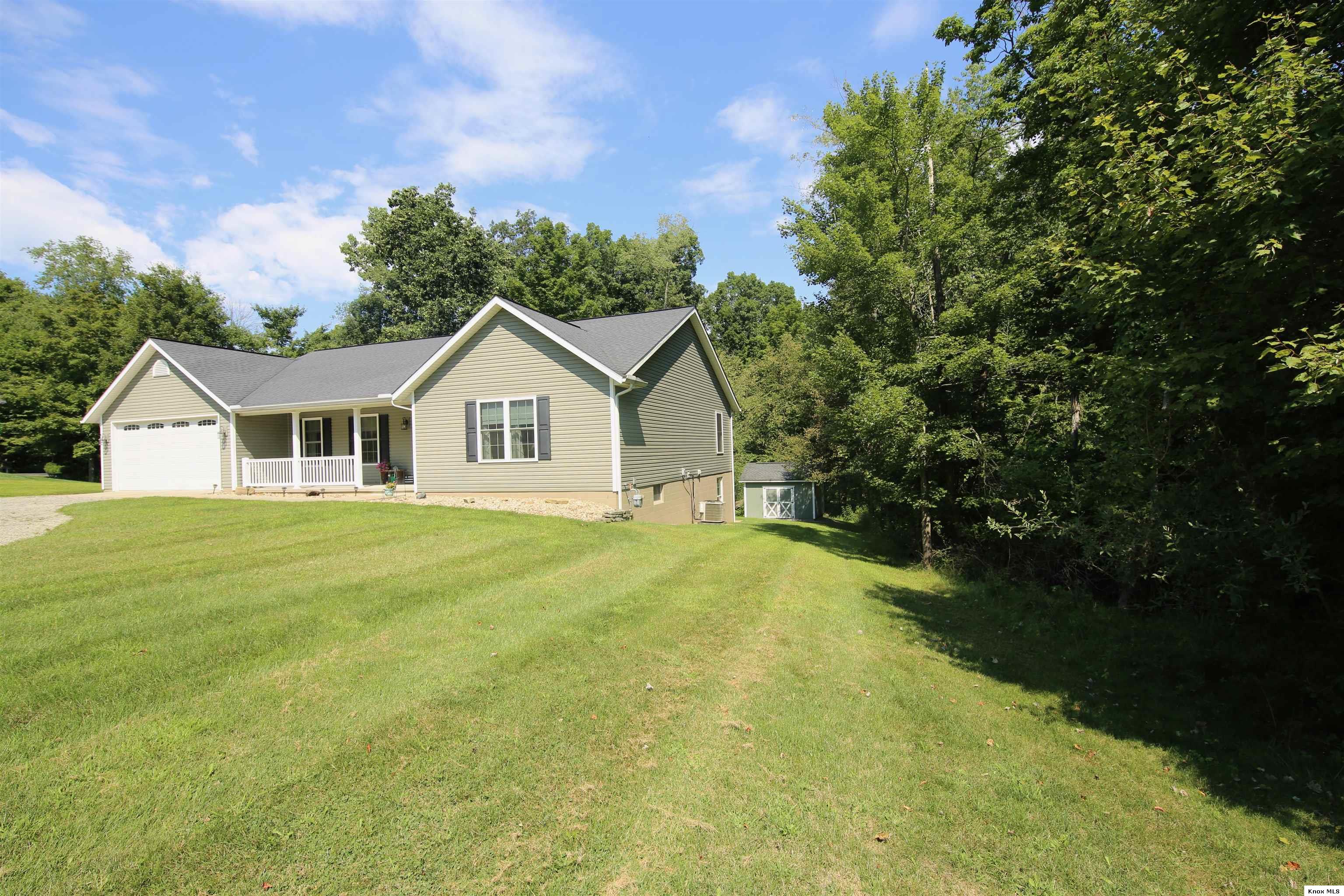 561 Glenmonte Drive Property Photo 8