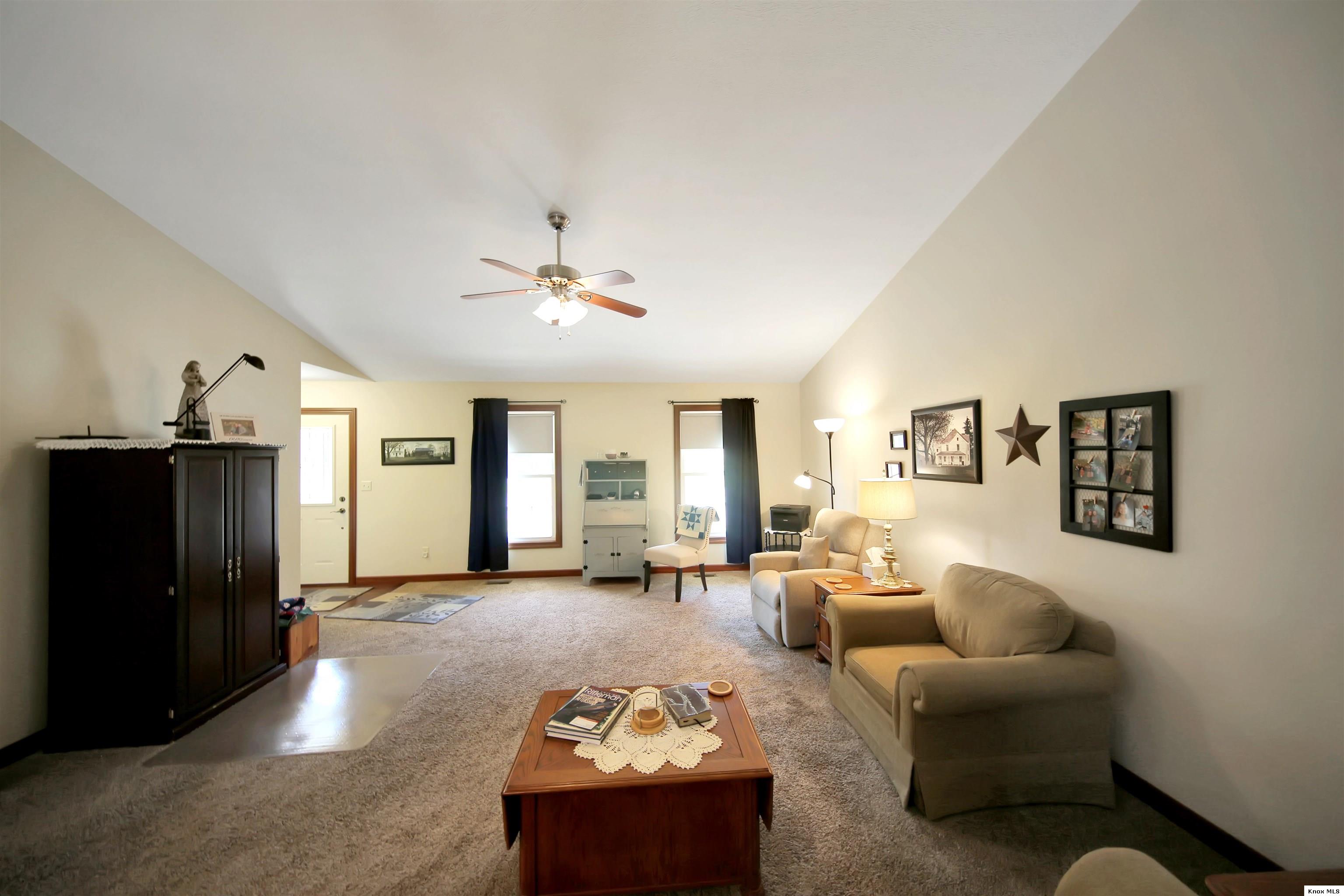 561 Glenmonte Drive Property Photo 23