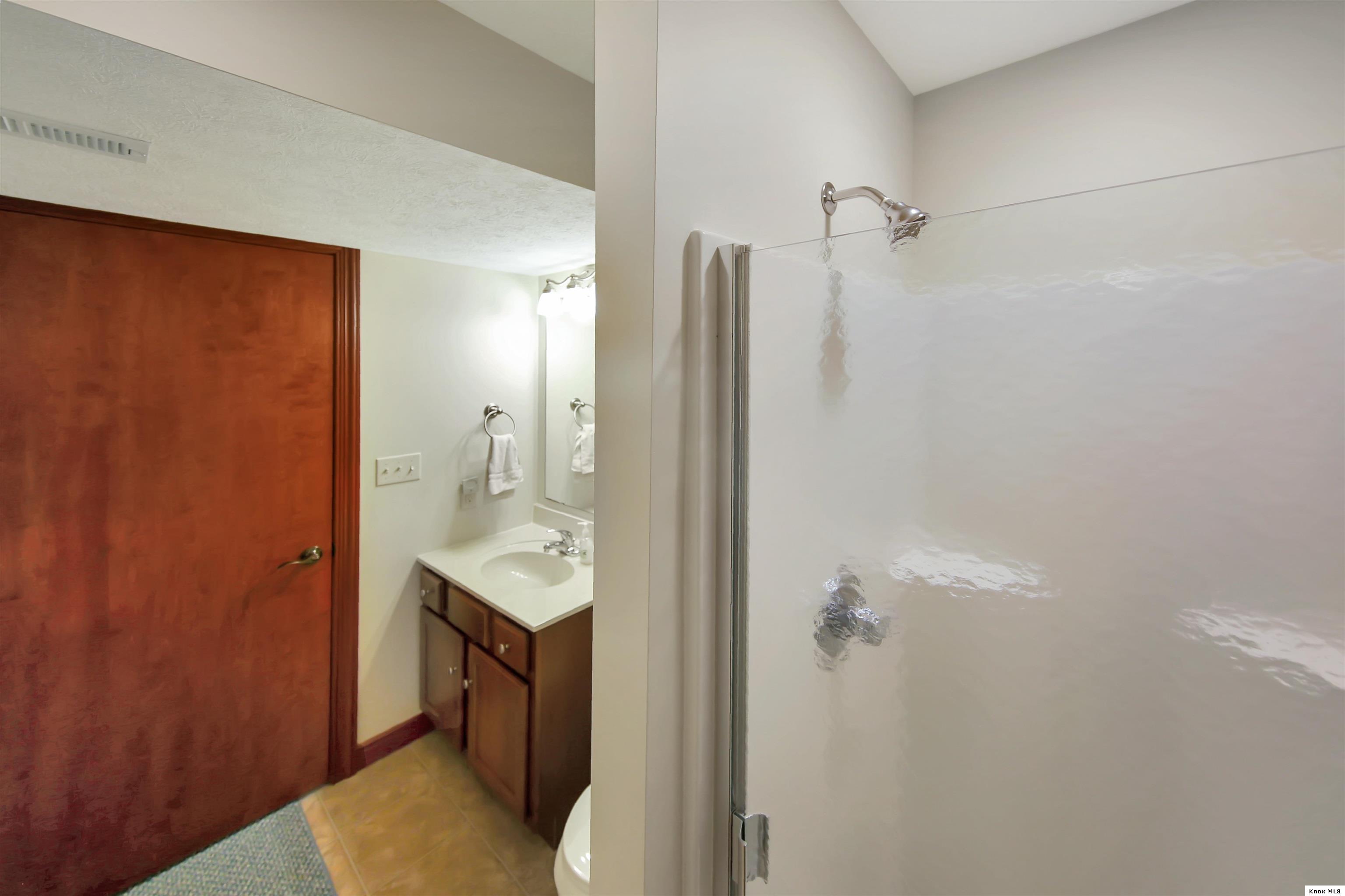 561 Glenmonte Drive Property Photo 34