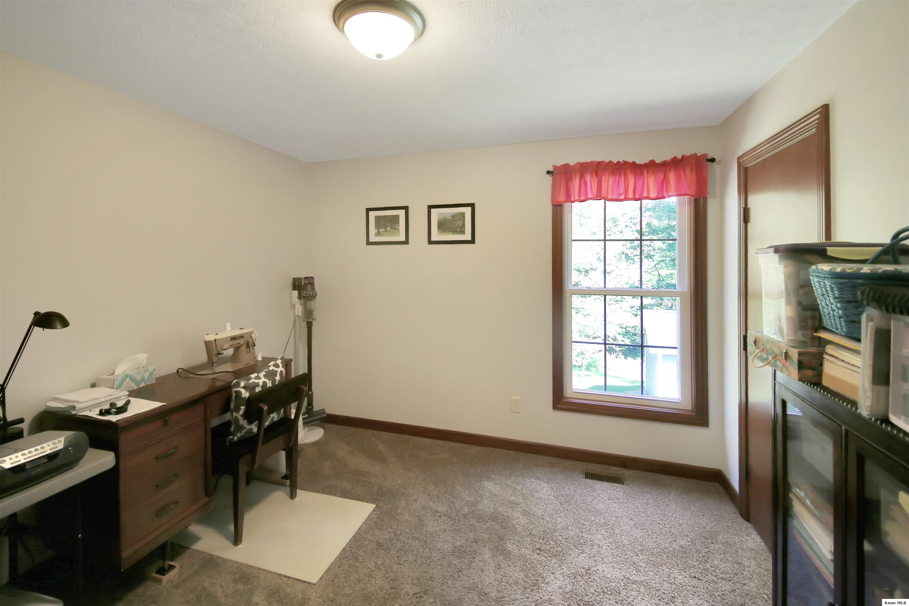 561 Glenmonte Drive Property Photo 38