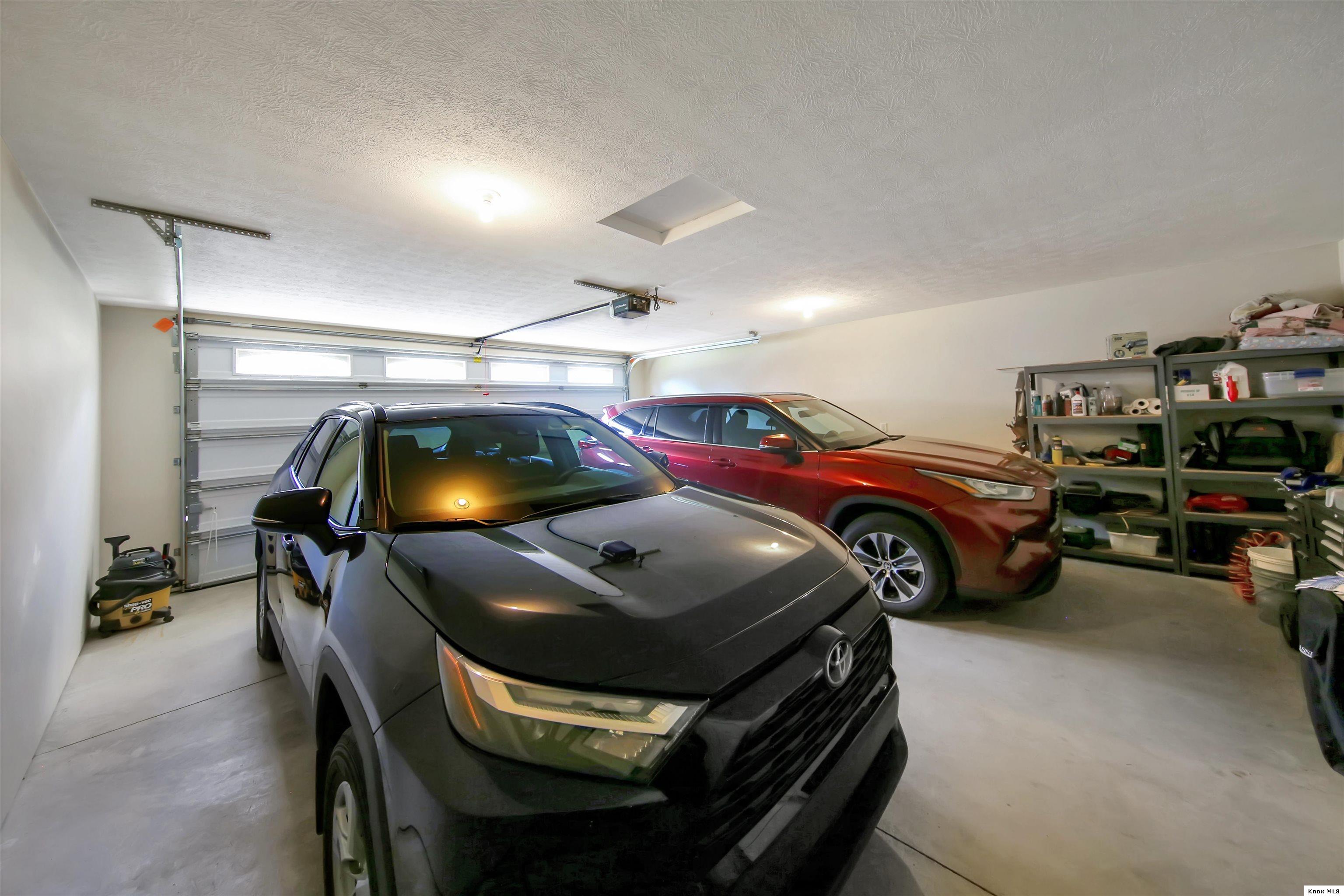 561 Glenmonte Drive Property Photo 42
