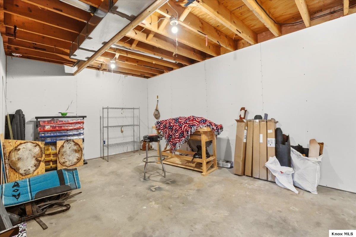 13232 Mansfield Rd Property Photo 33
