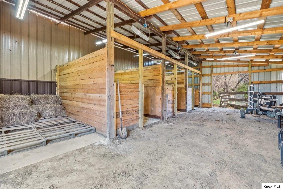 13232 Mansfield Rd Property Photo 37
