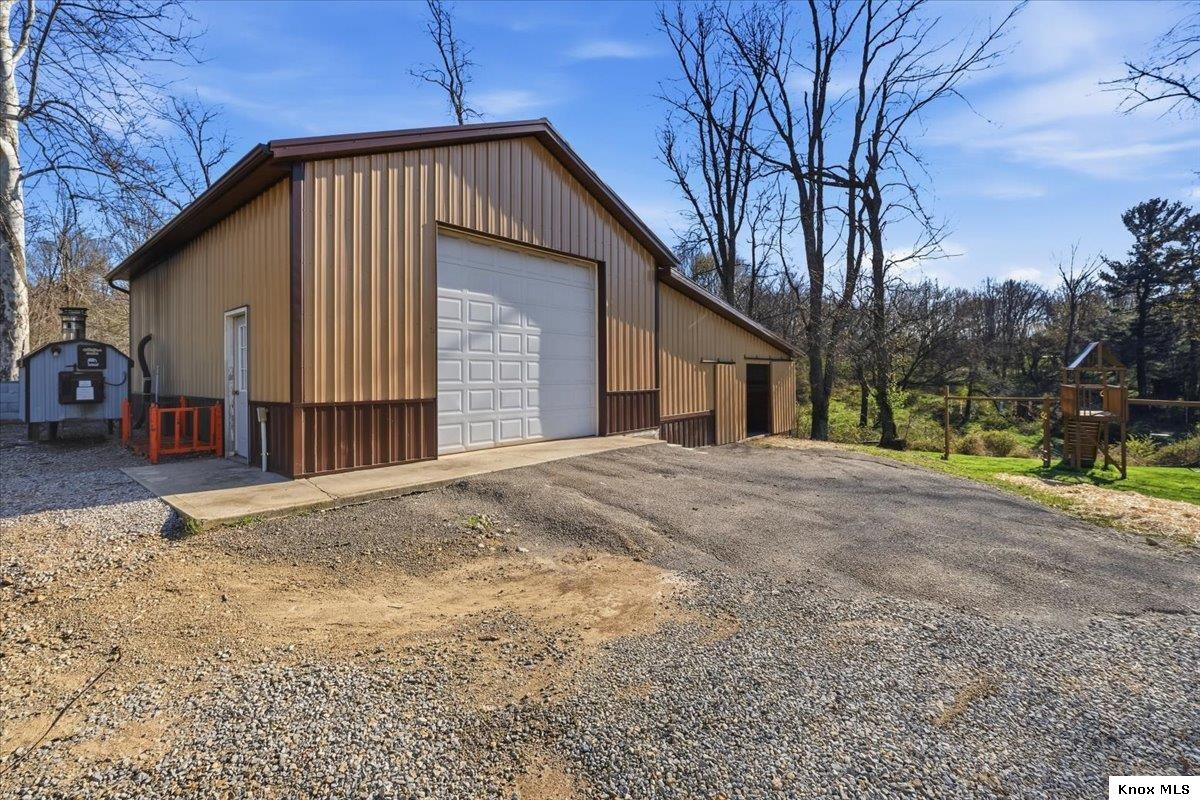 13232 Mansfield Rd Property Photo 42