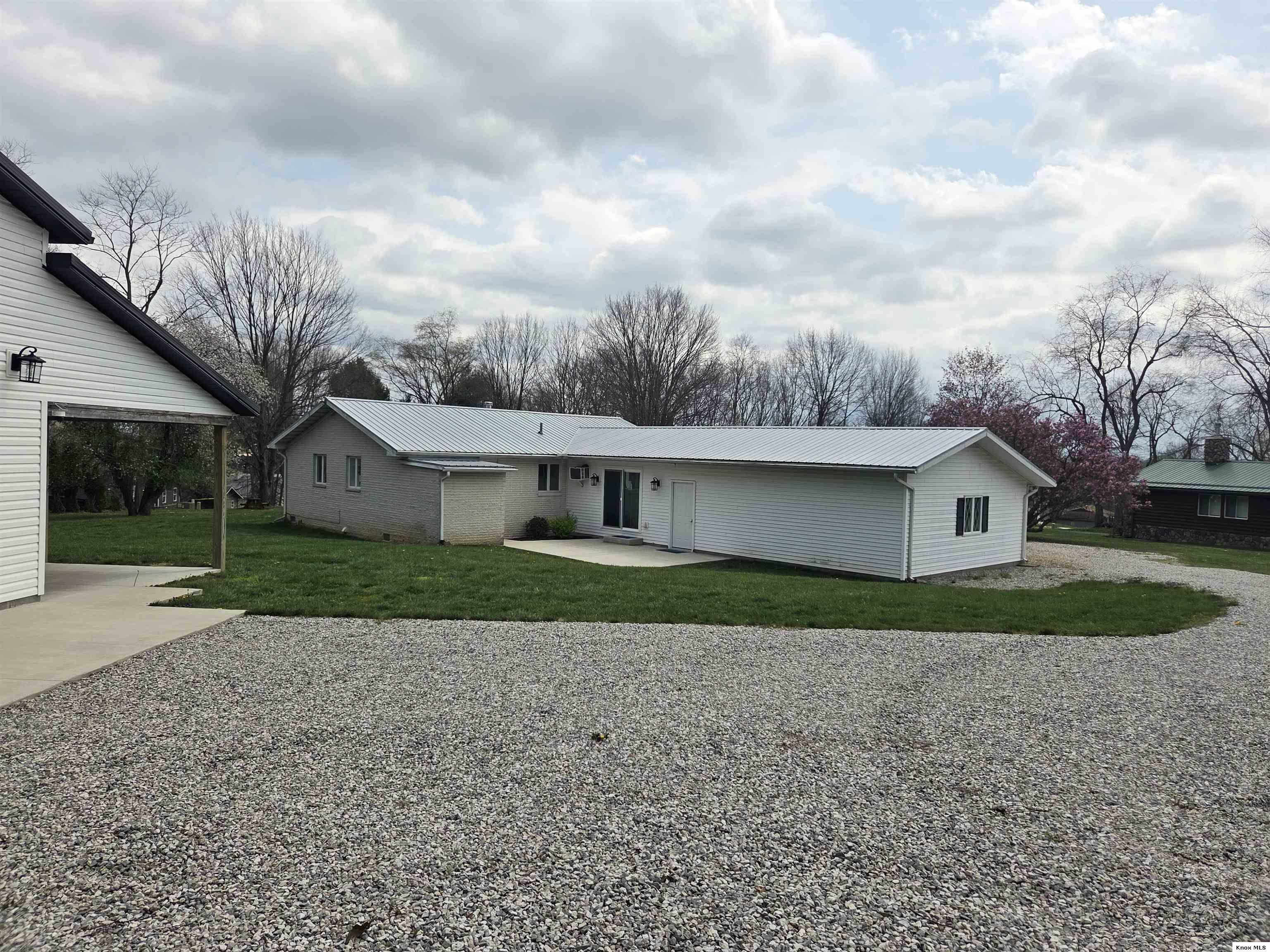 75 Appleview Ct Property Photo 11