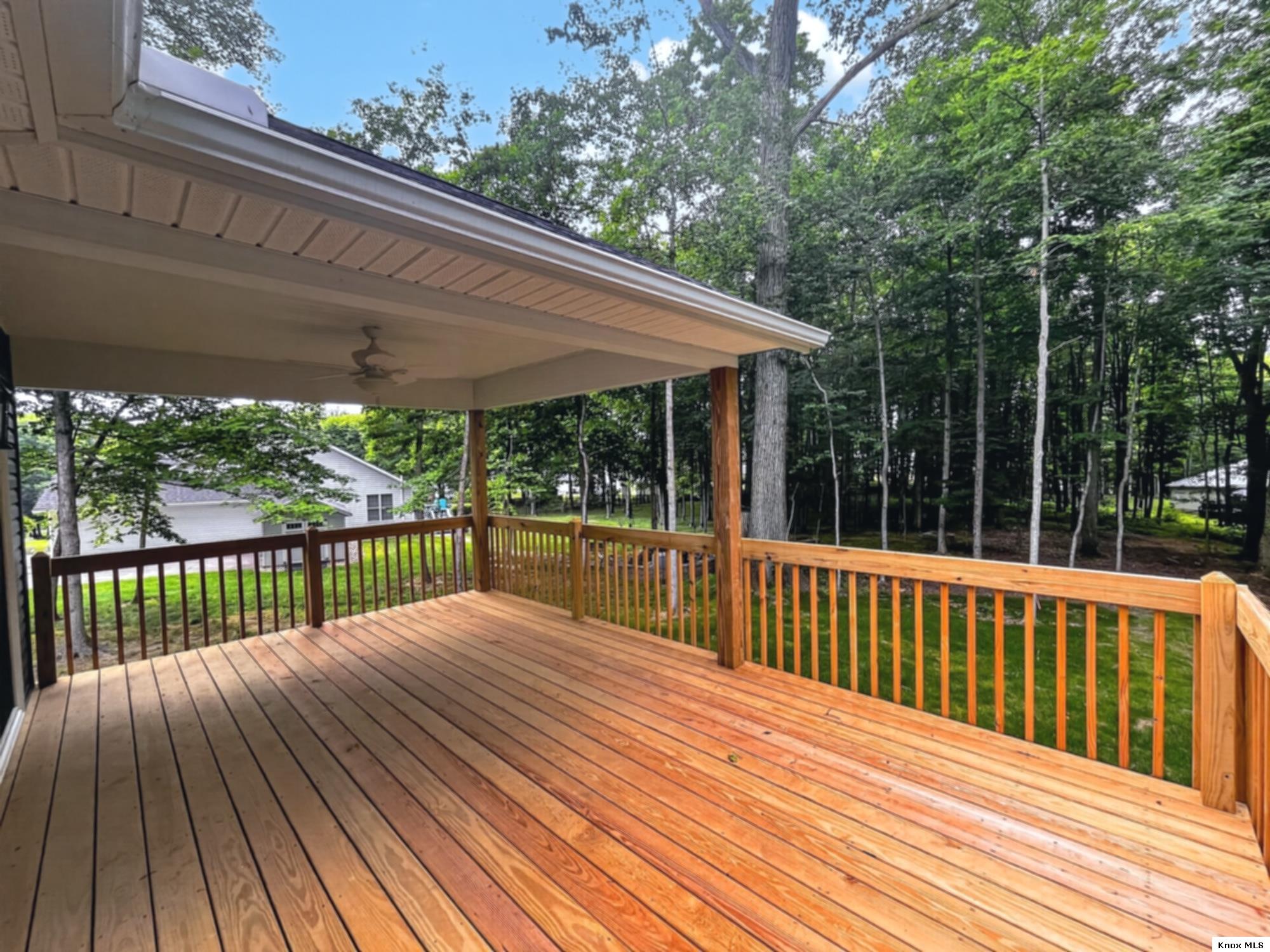 532 Floral Valley West Property Photo 37