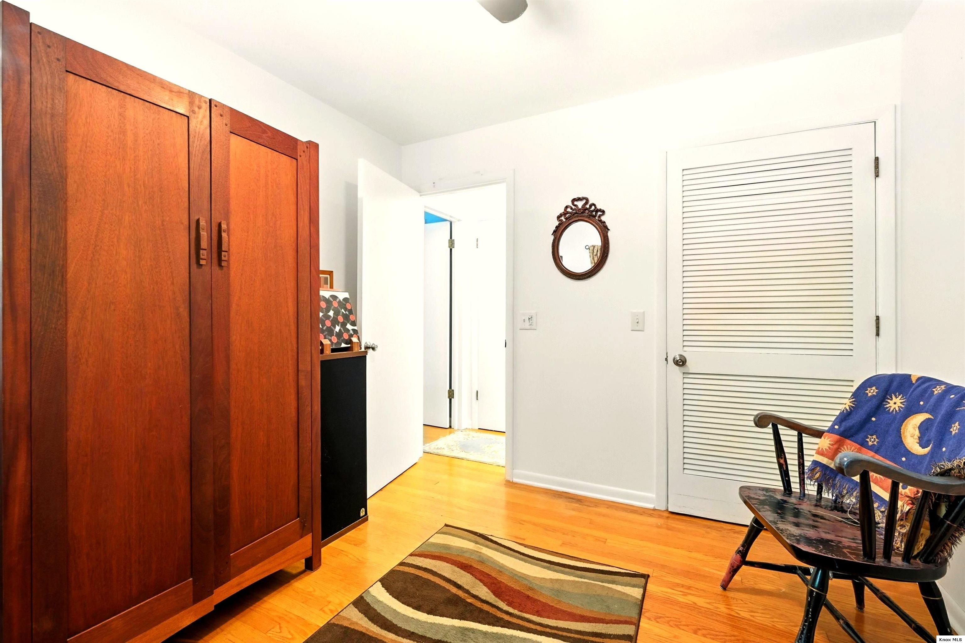 302 E Woodside Dr. Property Photo 34
