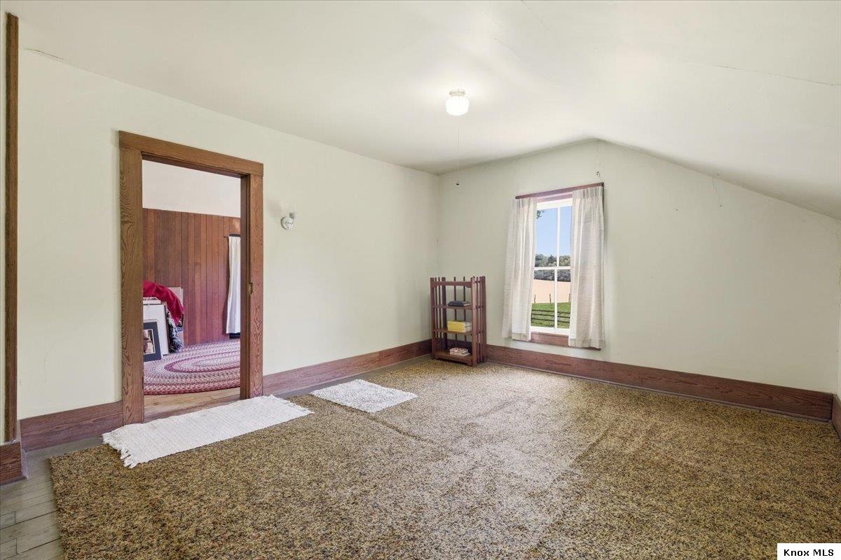 8040 Thayer Rd. Property Photo 18
