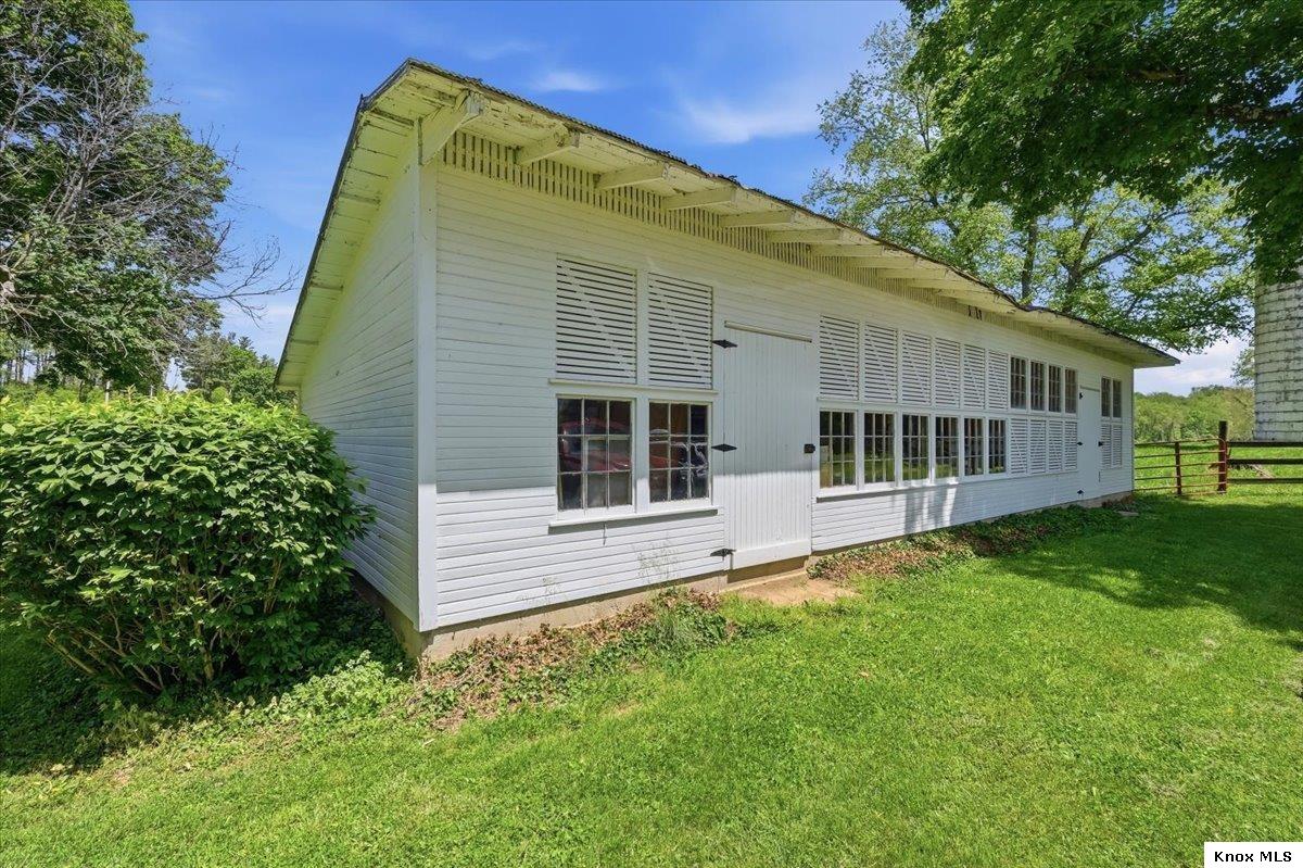 8040 Thayer Rd. Property Photo 43