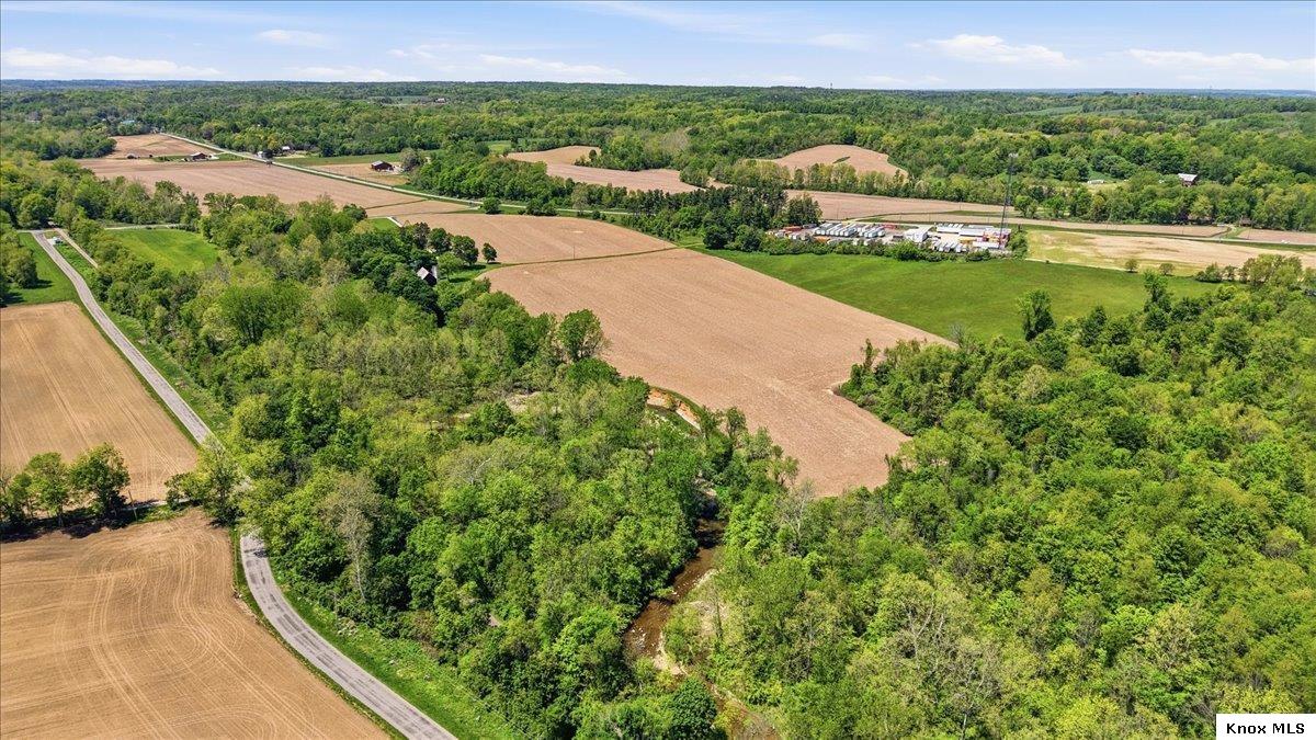 8040 Thayer Rd. Property Photo 54