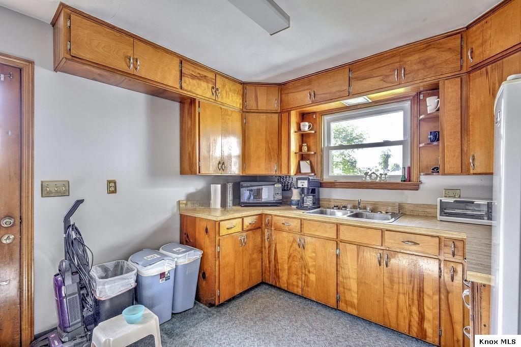 719 Coshocton Avenue Property Photo 14