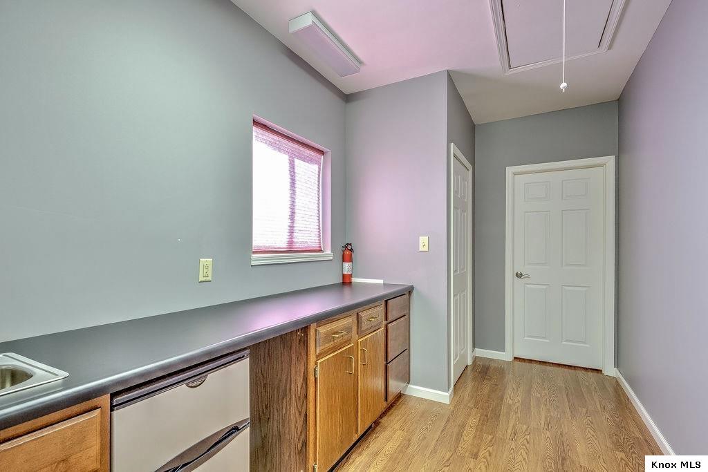719 Coshocton Avenue Property Photo 25