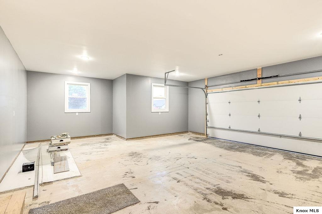 228 Walnut St. Property Photo 34