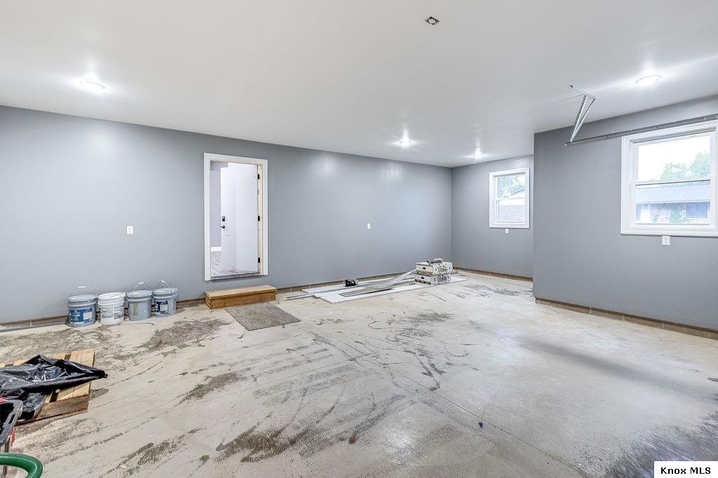 228 Walnut St. Property Photo 35