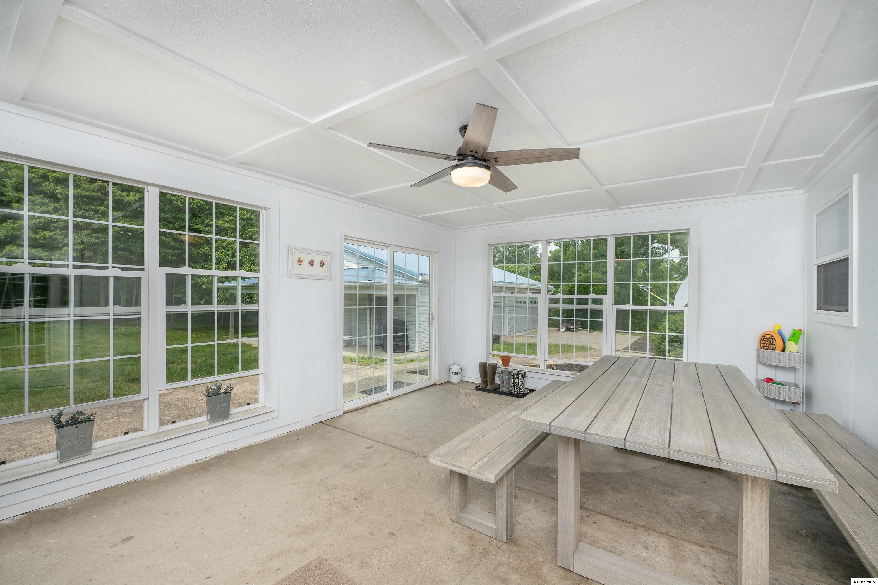 12345 Pleasant Valley Road Ne Property Photo 17