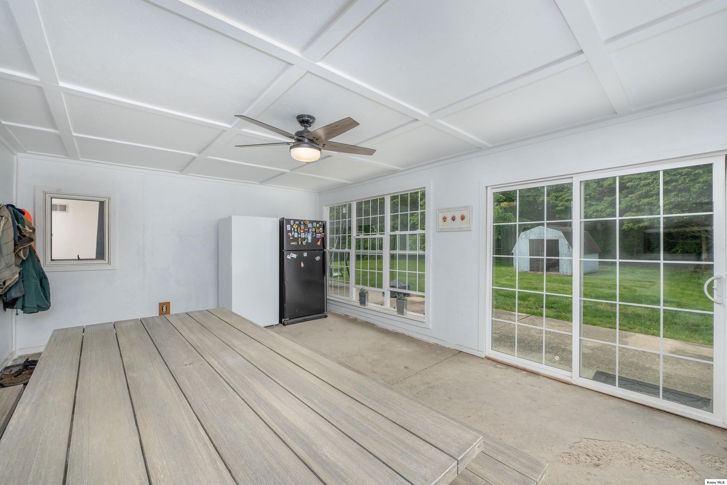12345 Pleasant Valley Road Ne Property Photo 18