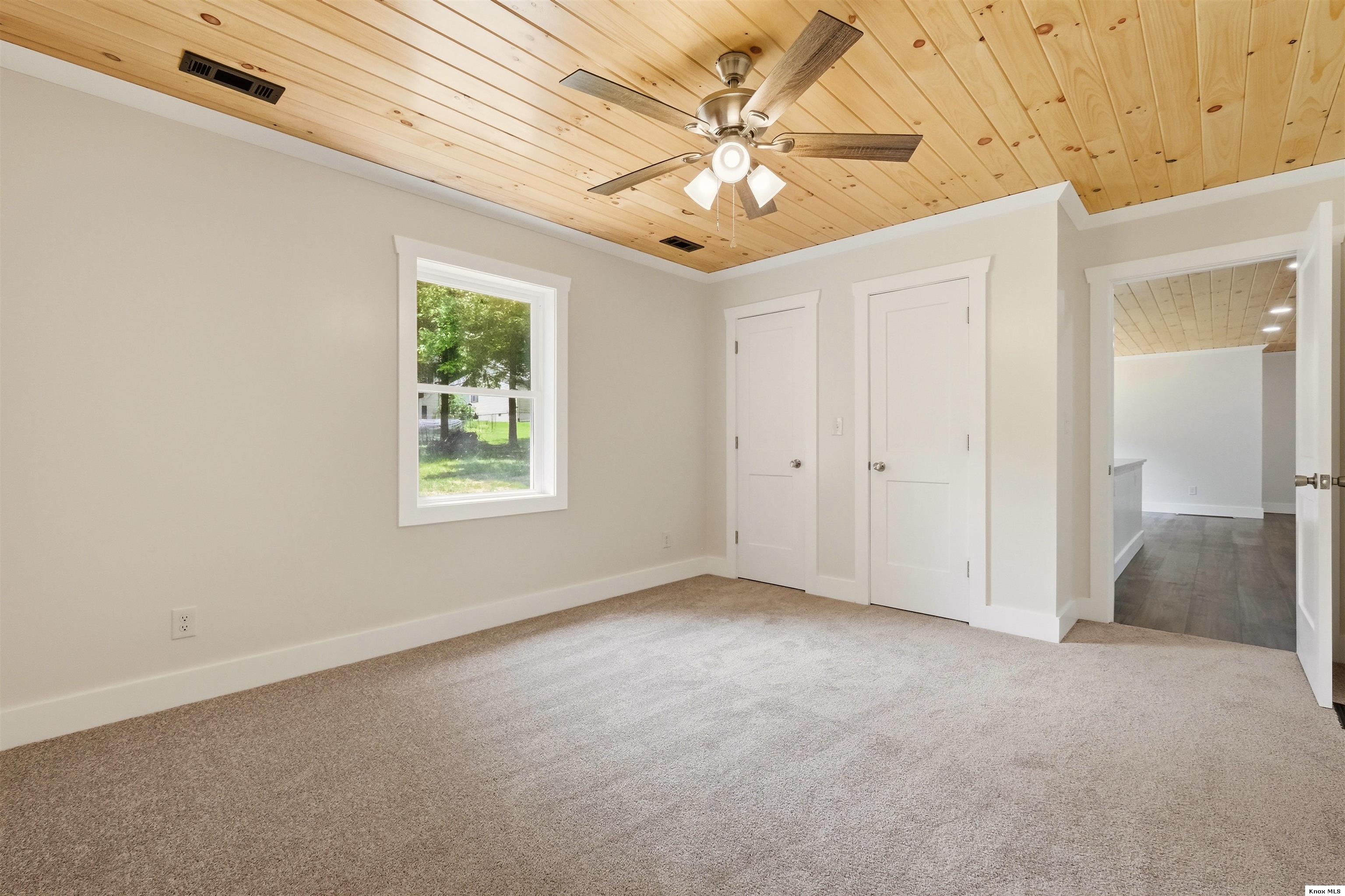 39 Cherry Hill Court Property Photo 11