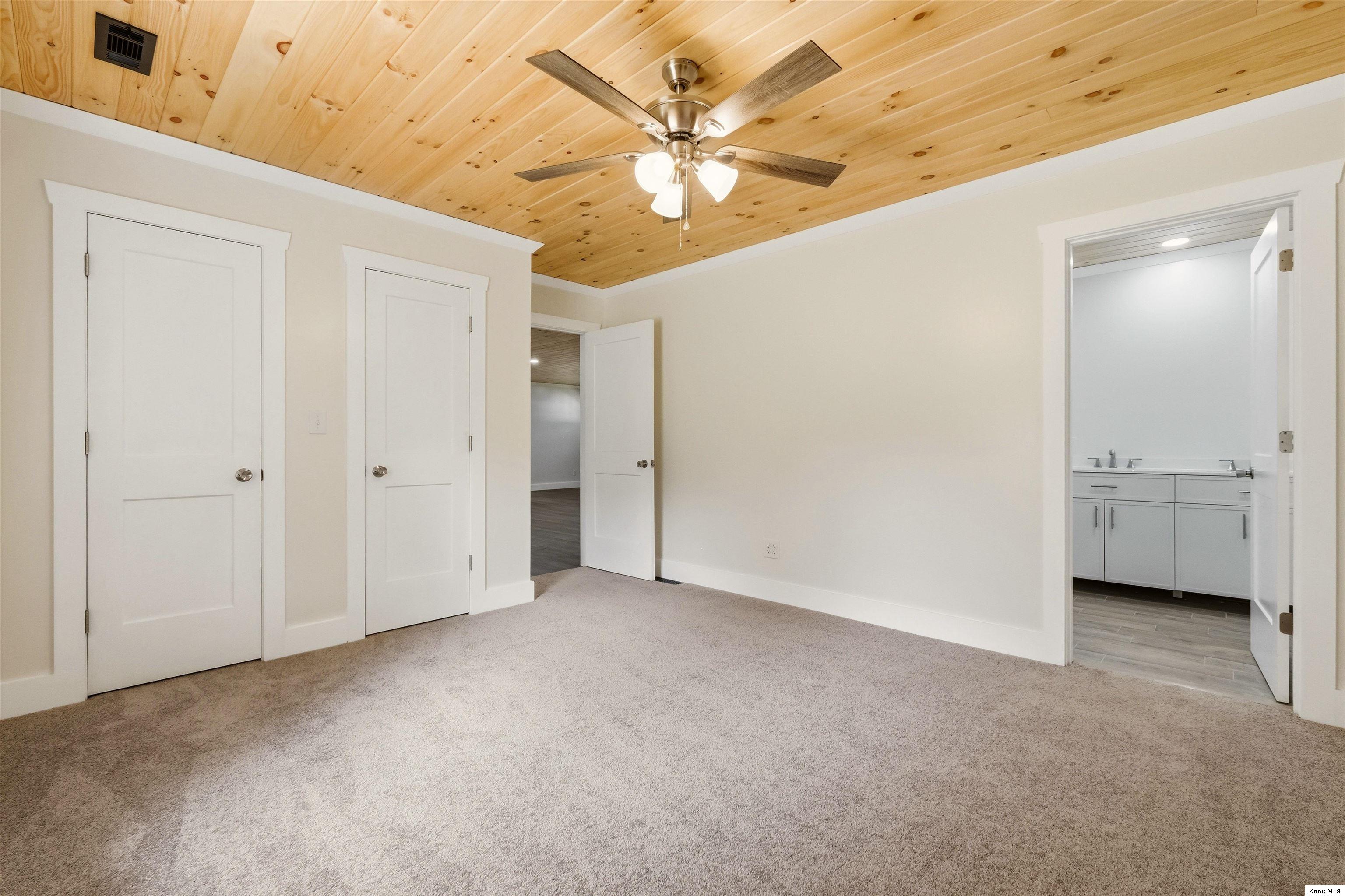 39 Cherry Hill Court Property Photo 12