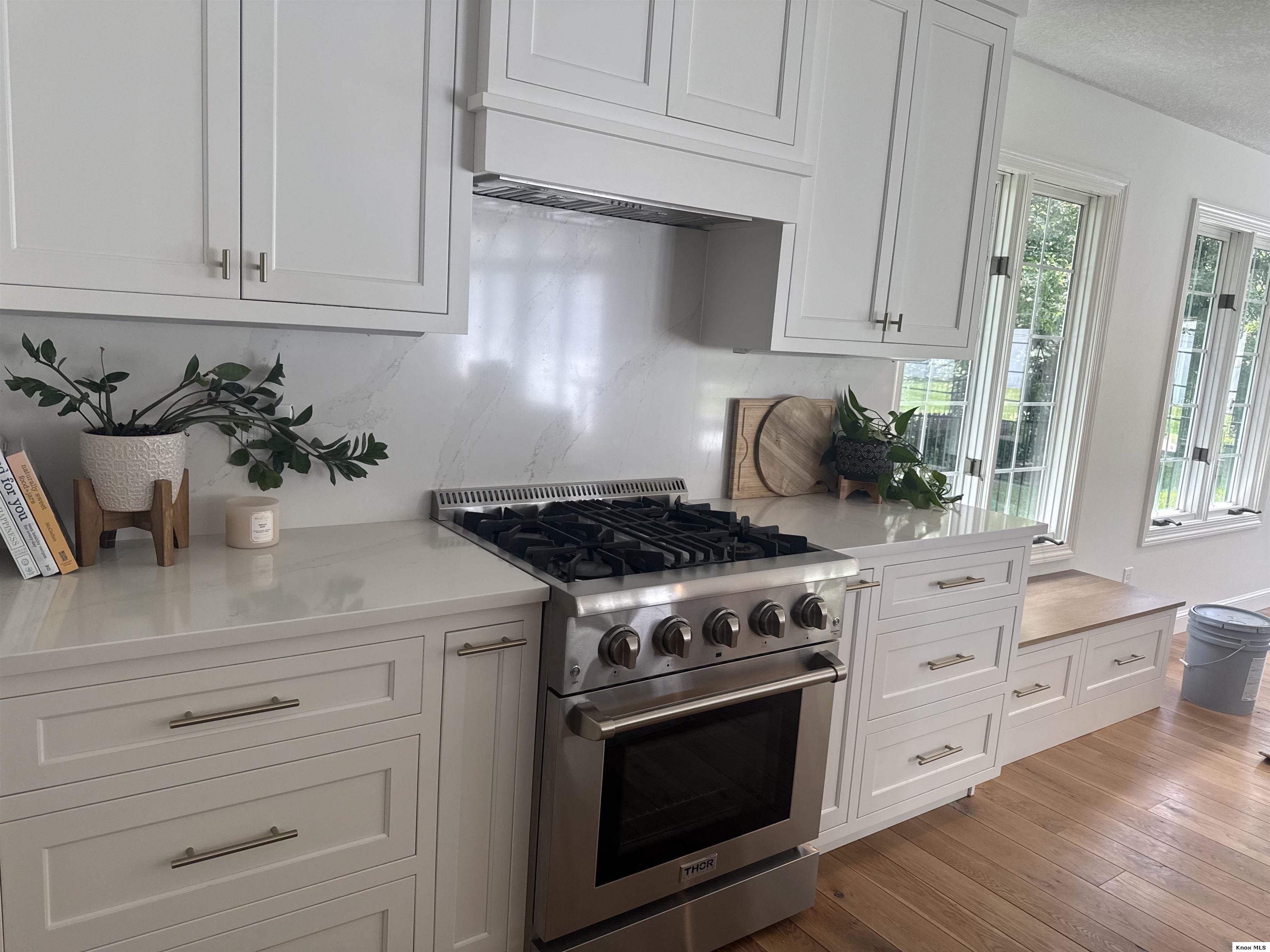 53 Woodlake Trail Property Photo 18