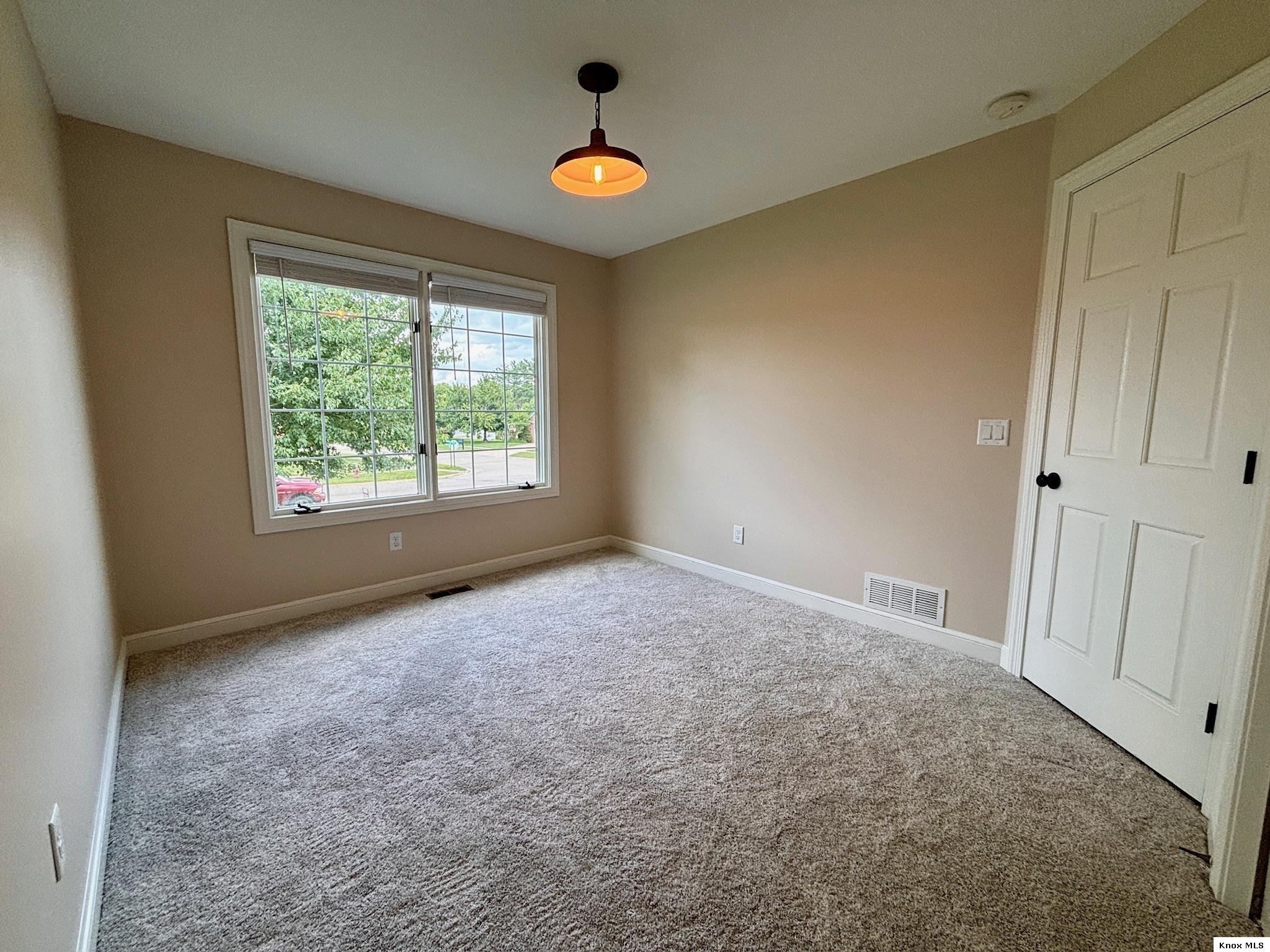 53 Woodlake Trail Property Photo 25