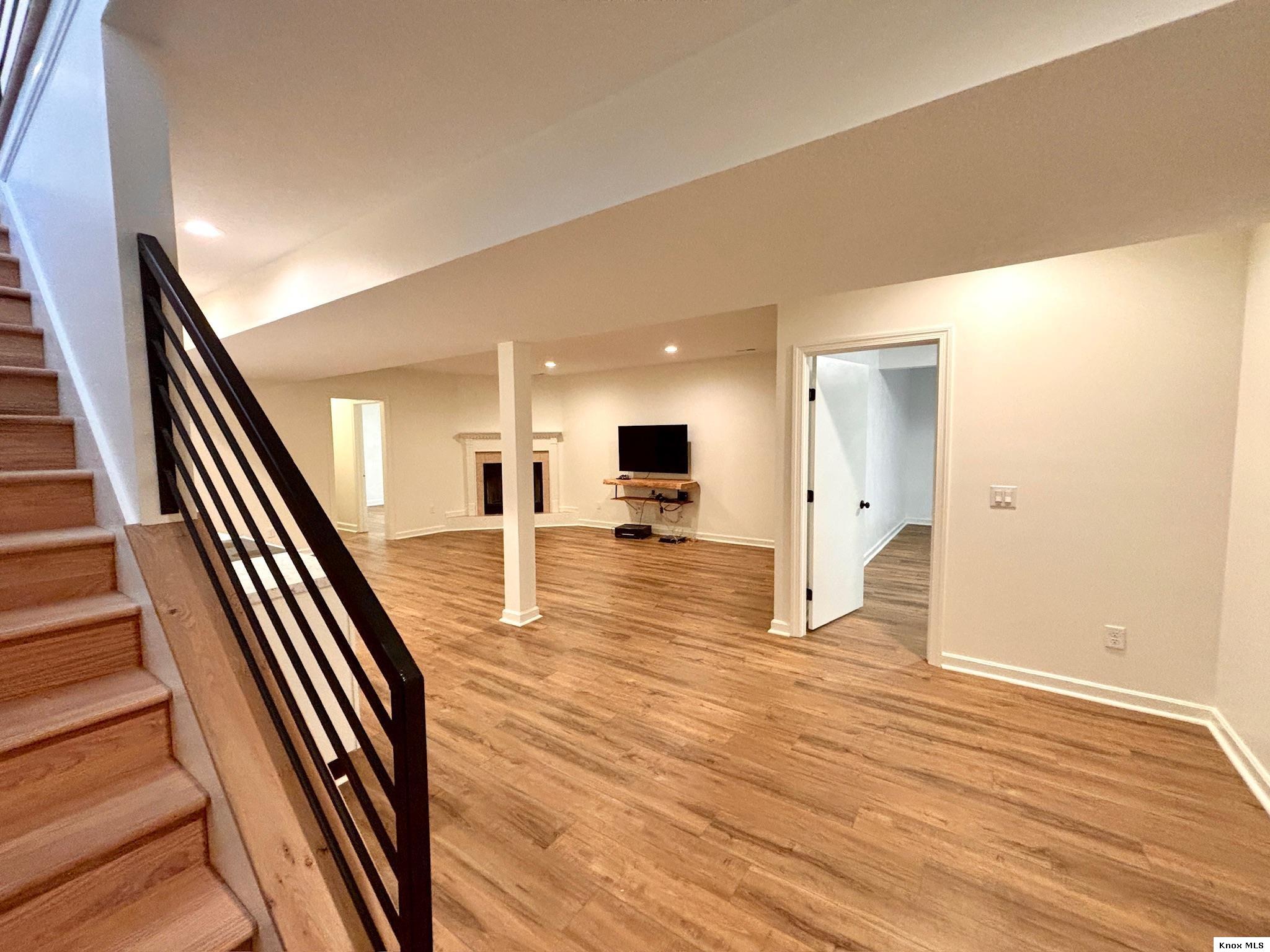 53 Woodlake Trail Property Photo 45