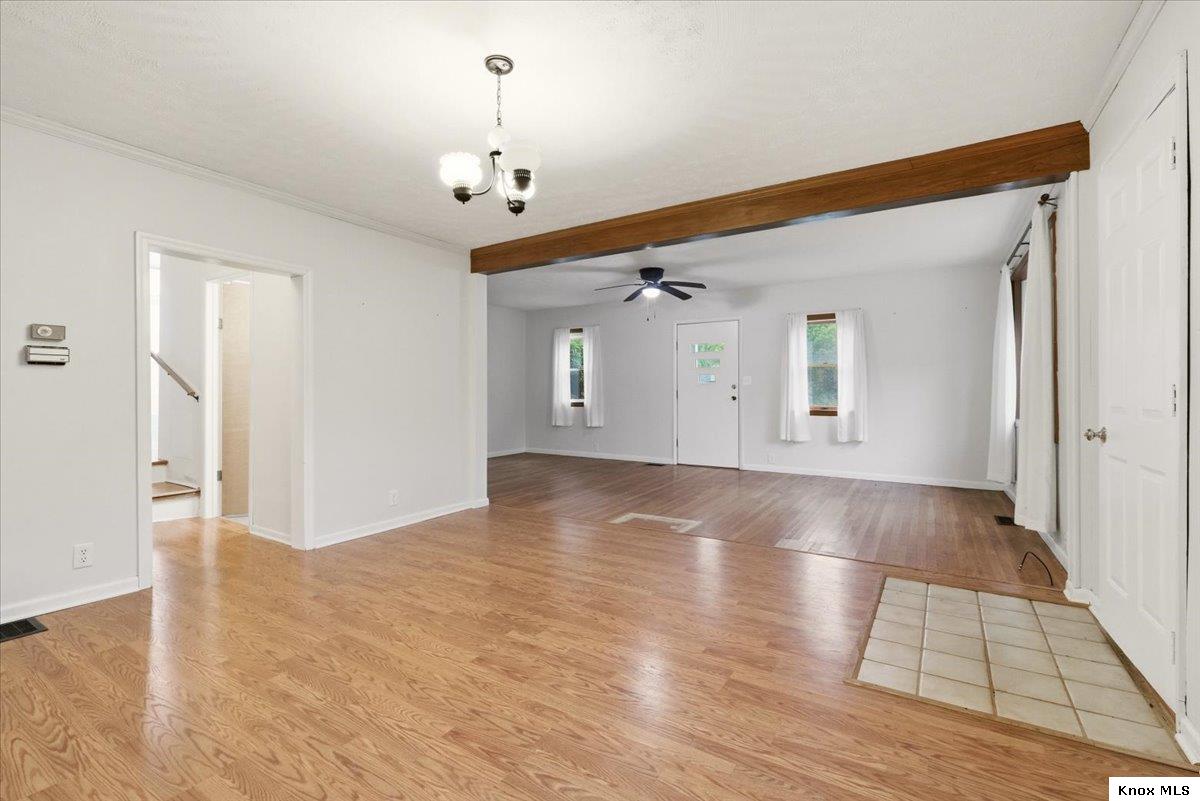 413 Chase Ave Property Photo 5