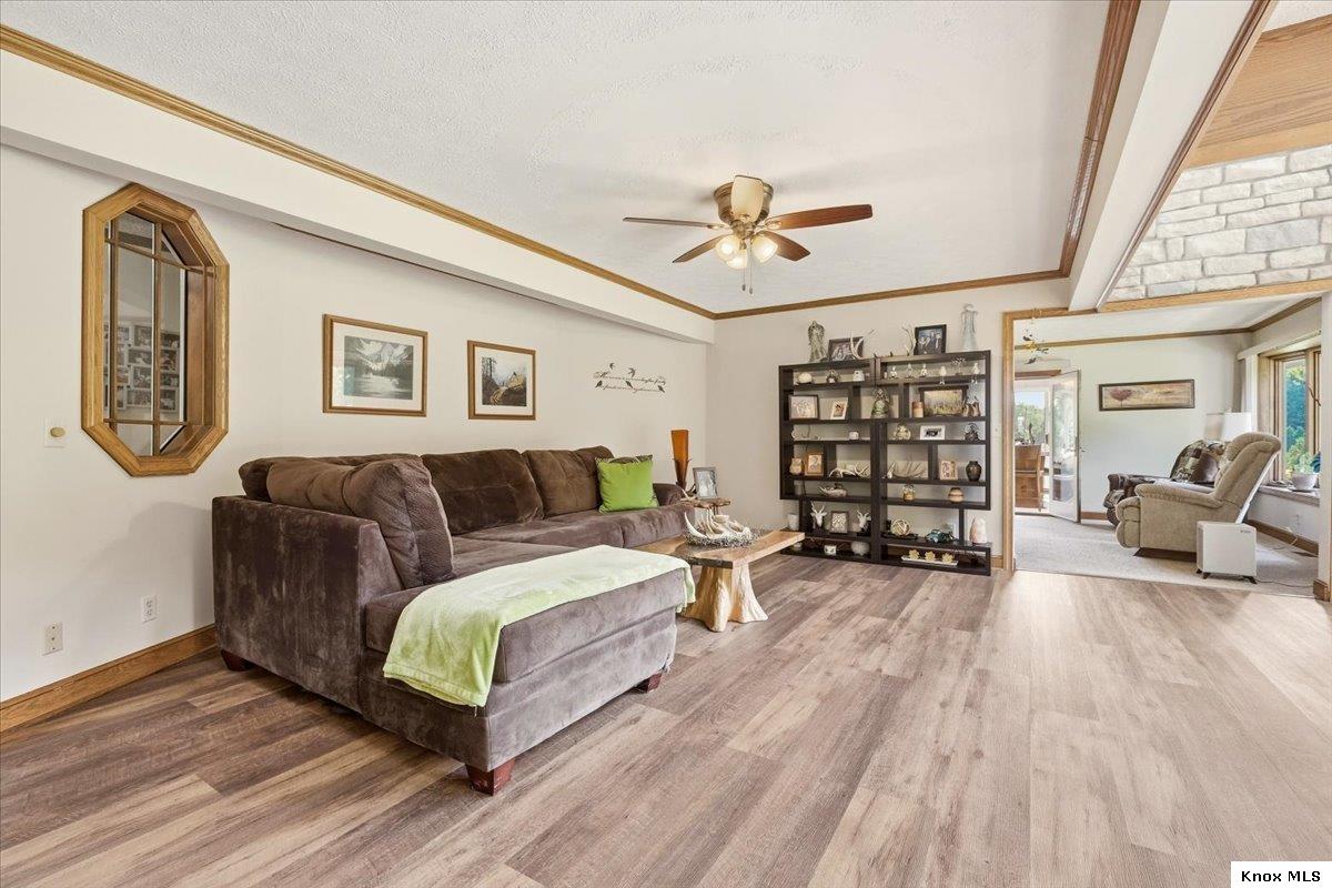 23479 Thompson Rd Property Photo 18