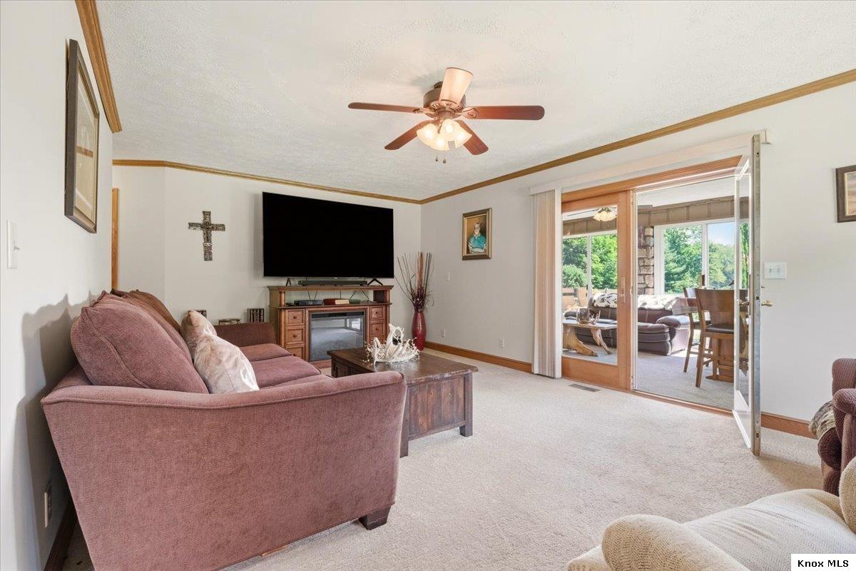 23479 Thompson Rd Property Photo 23