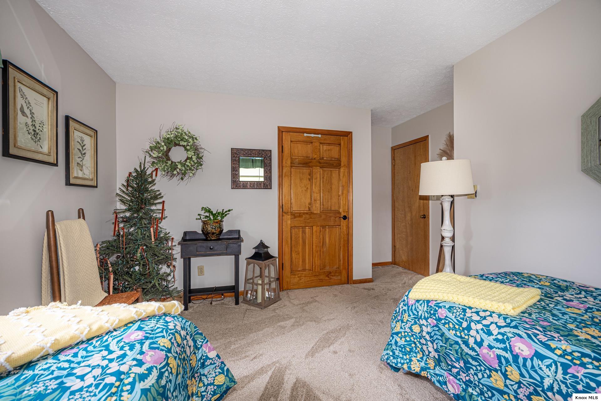 4102 Township Road 99 Property Photo 36