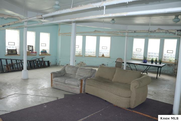 541 Springmill St Property Photo 22