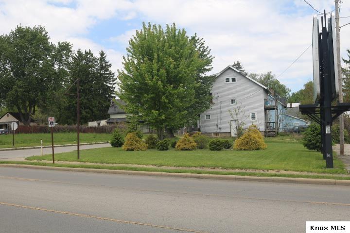 541 Springmill St Property Photo 25