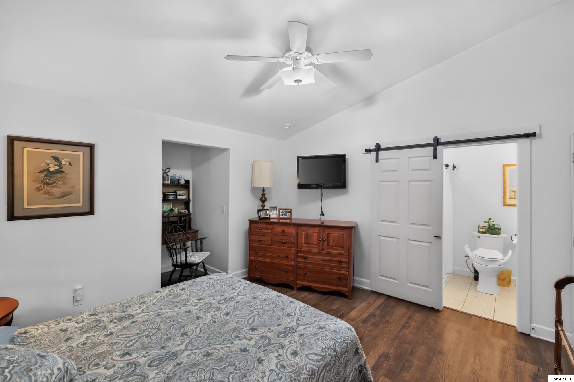 703 Daffodil Drive Property Photo 16