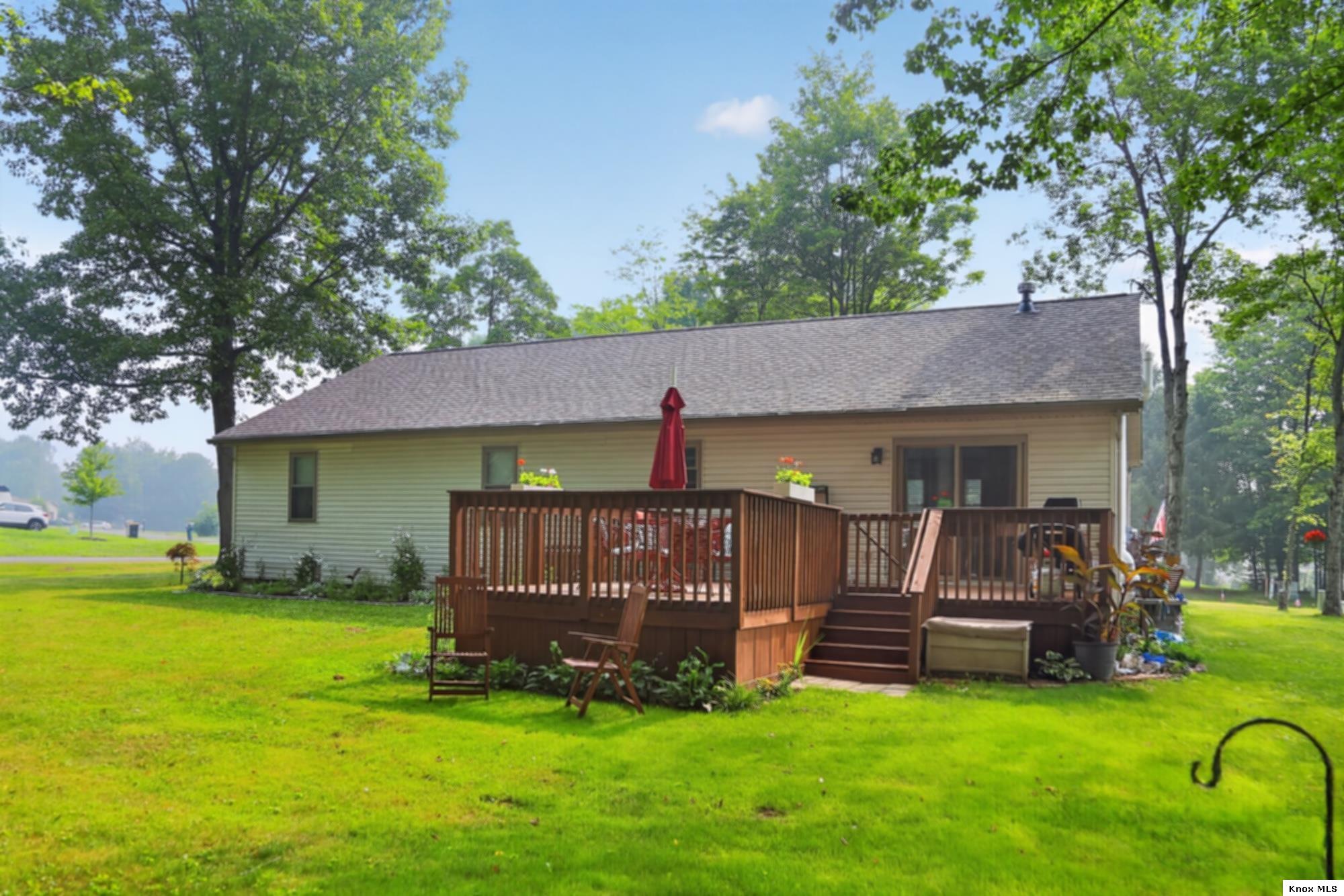 703 Daffodil Drive Property Photo 38