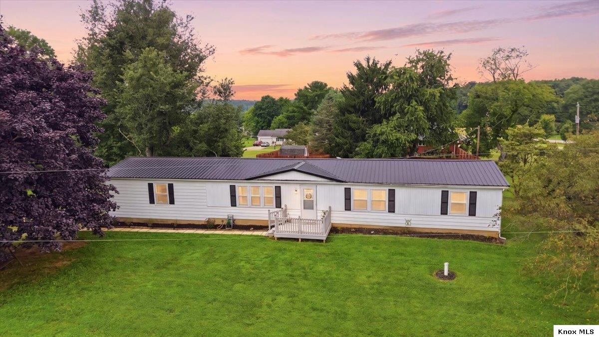 15934 Wooster Road Property Photo 1