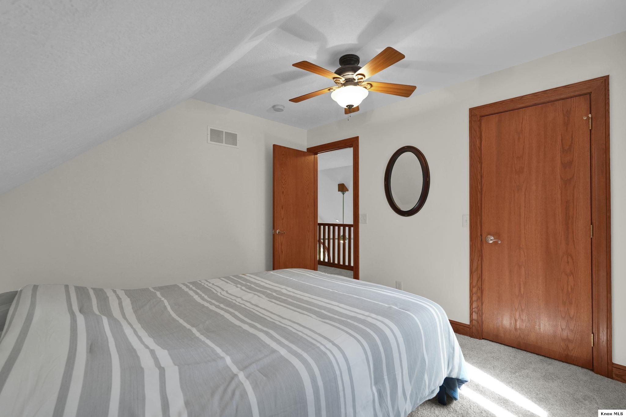 748 King Beach Drive Property Photo 24