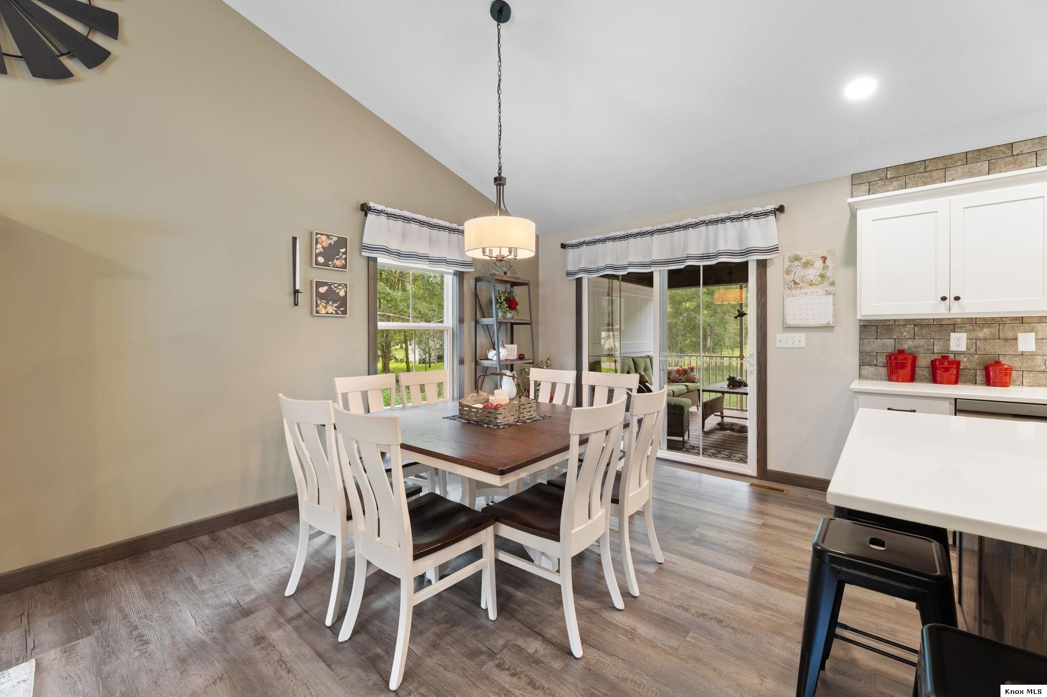 2776 Apple Valley Drive Property Photo 18