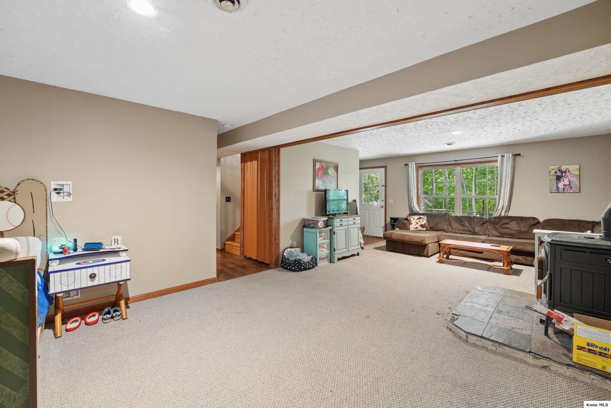 324 Pine Street Property Photo 19