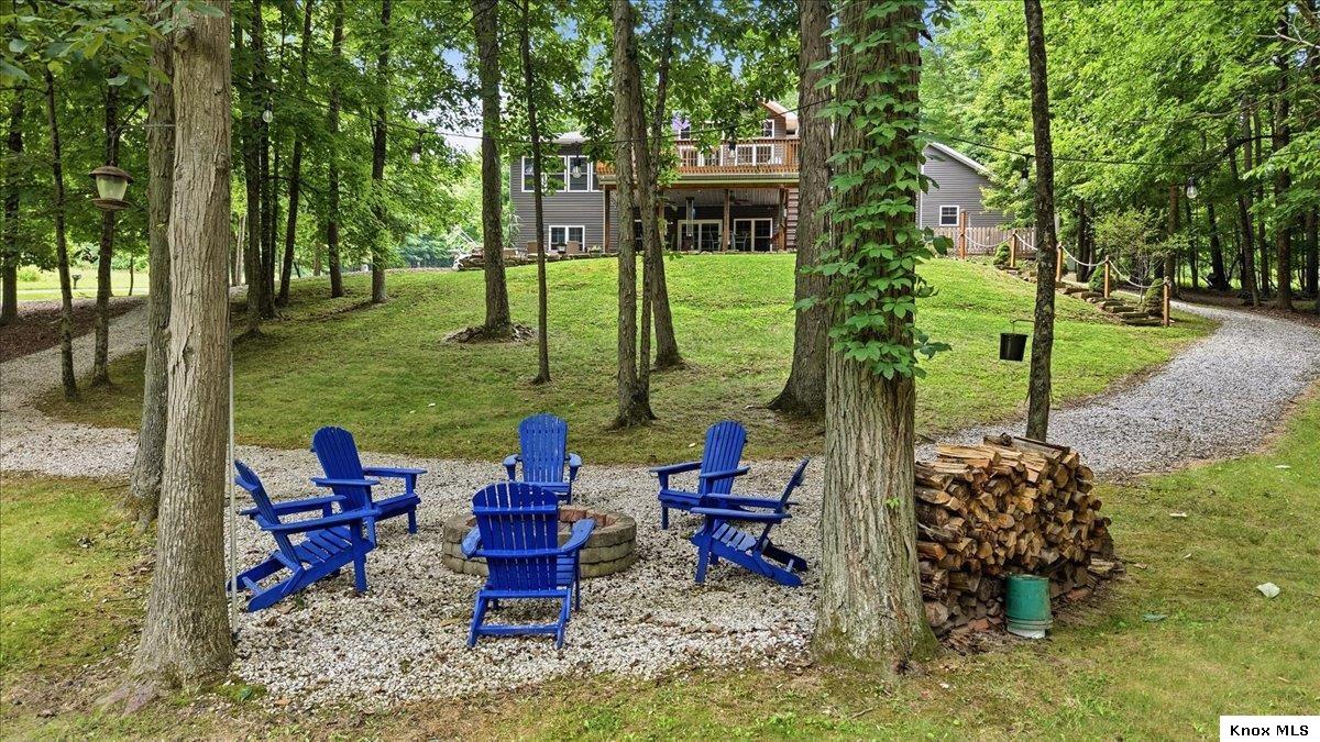 3315 Apple Valley Dr Property Photo 23