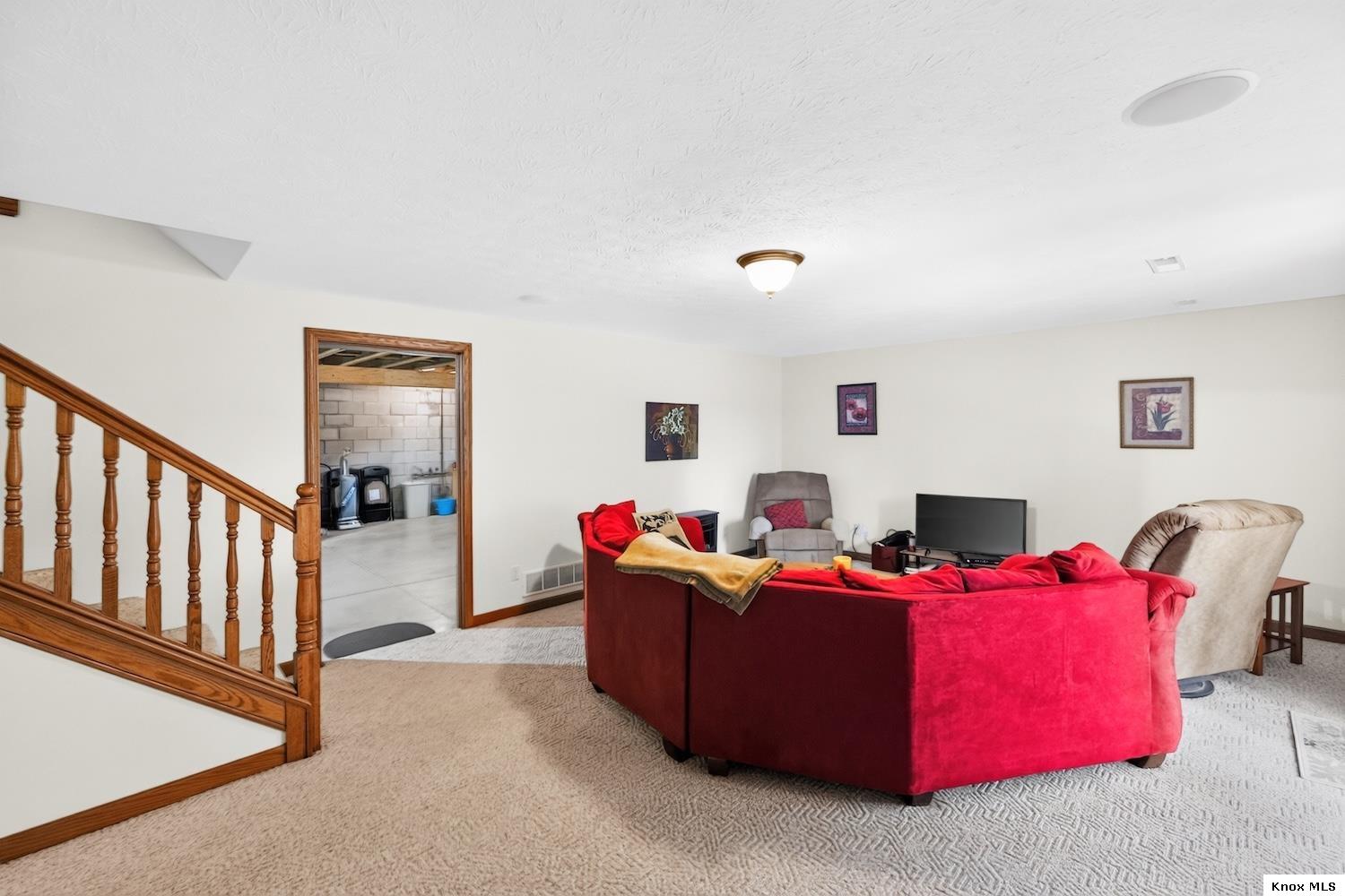 870 Fairway Drive Property Photo 30