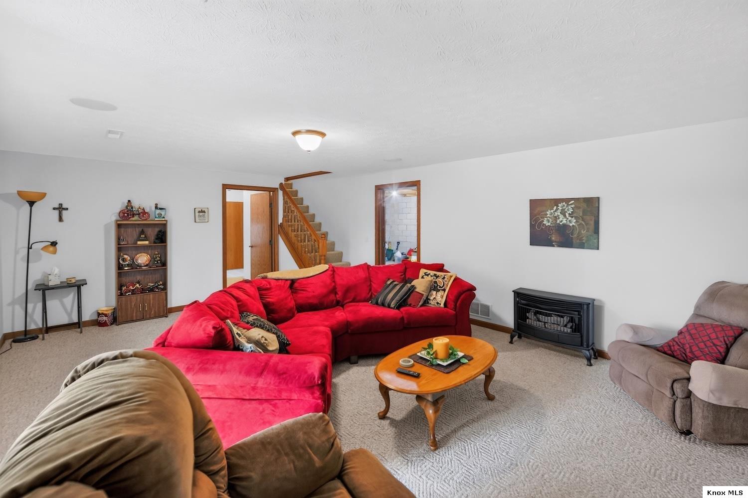 870 Fairway Drive Property Photo 32
