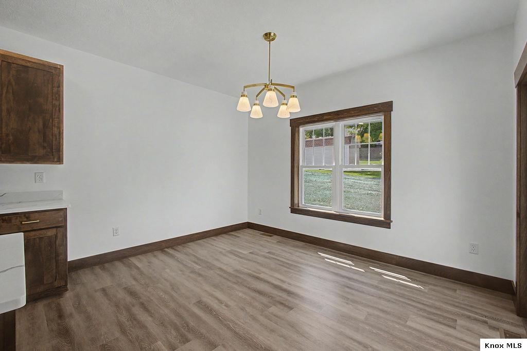 867 Fairway Drive Property Photo 9