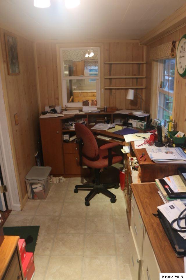 420 Fairgrounds Rd Property Photo 14