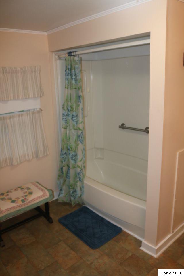 420 Fairgrounds Rd Property Photo 19