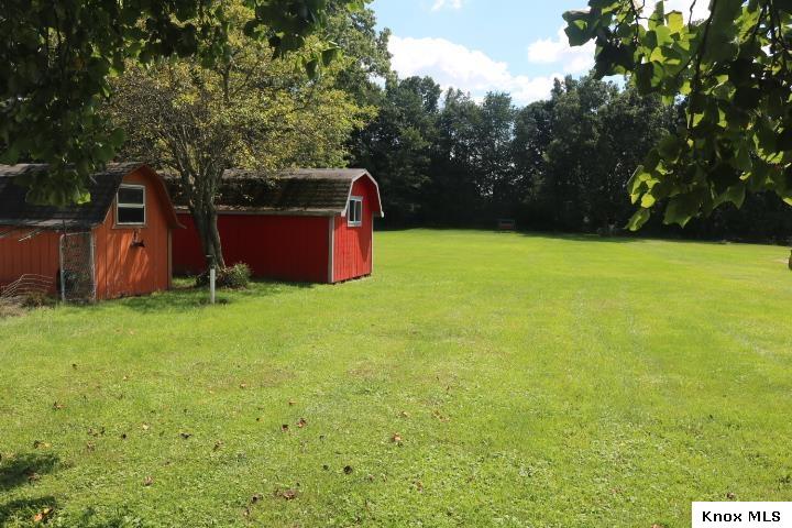 420 Fairgrounds Rd Property Photo 22