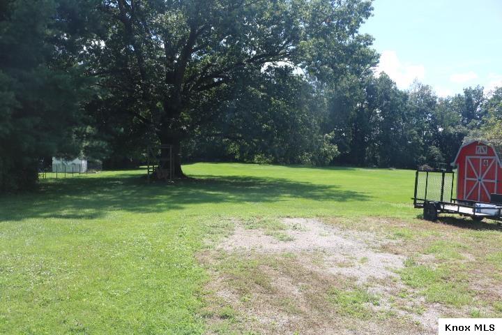 420 Fairgrounds Rd Property Photo 25