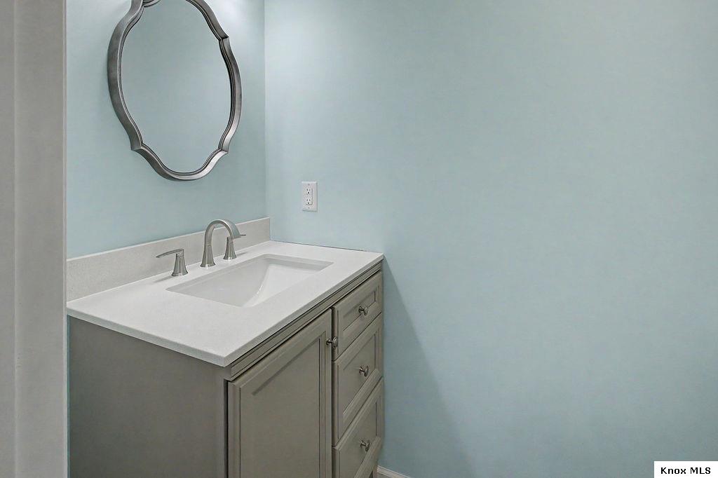 14207 Eldon Drive Property Photo 14