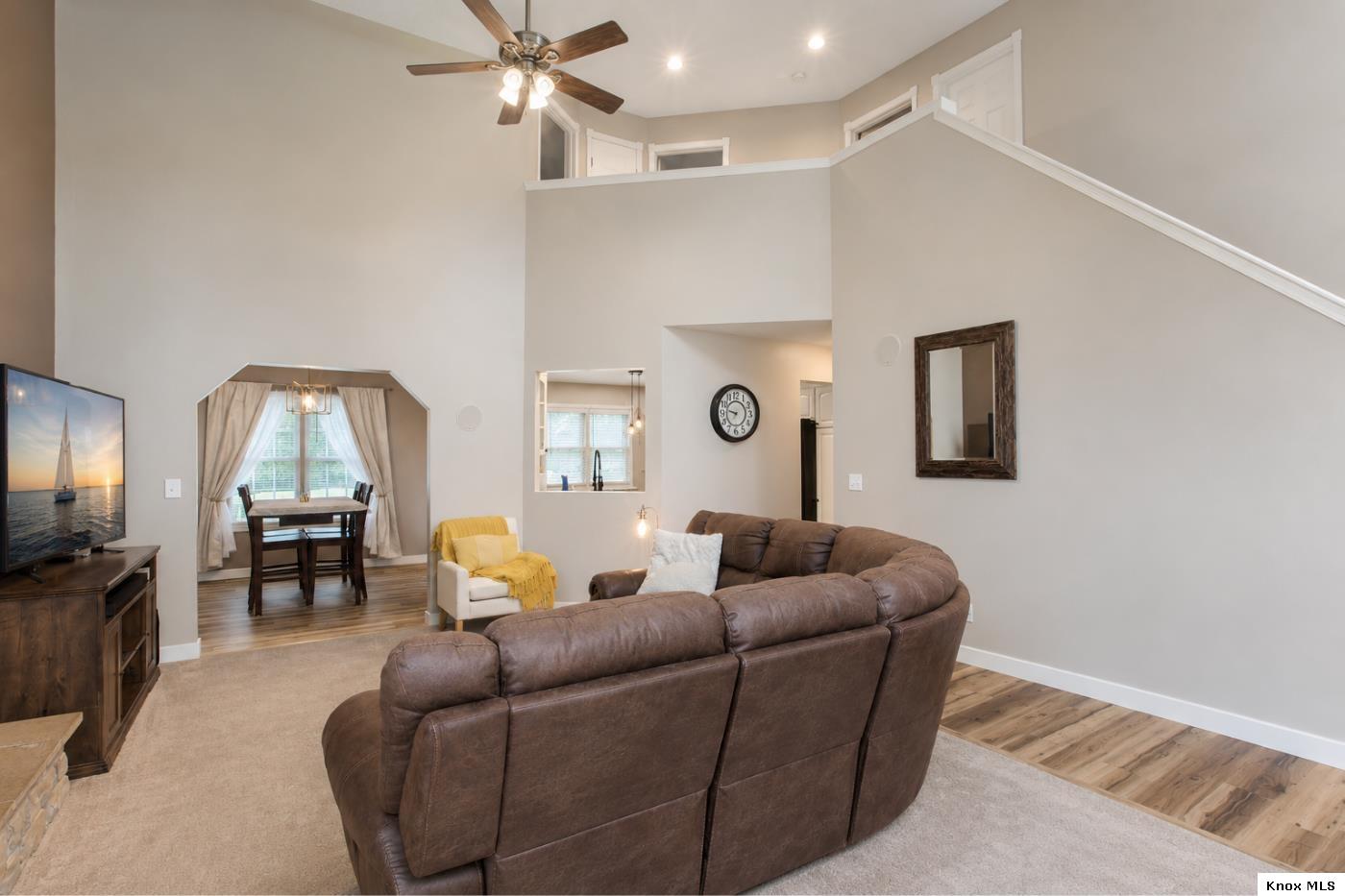 850 Fairway Drive Property Photo 10