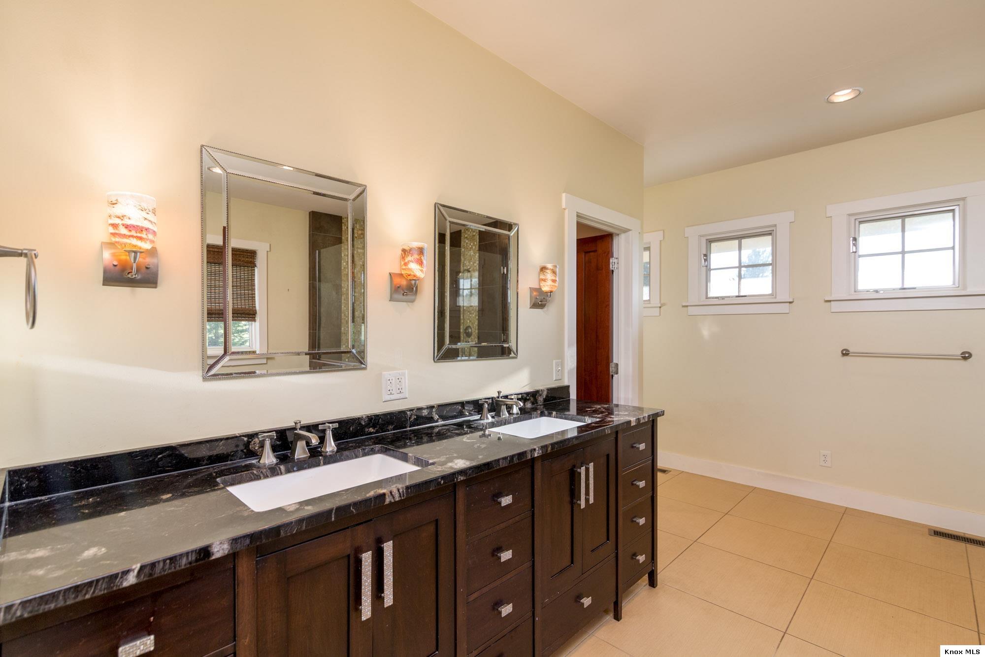 2844 Barnes Rd Property Photo 10