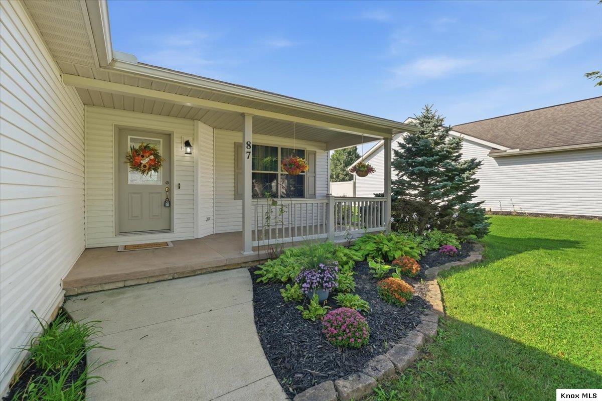 87 Struble Cr Property Photo 1